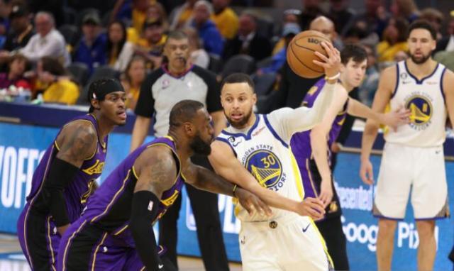 官网-【观察】勇士如何打崩湖人？你永远可以相信死亡五小